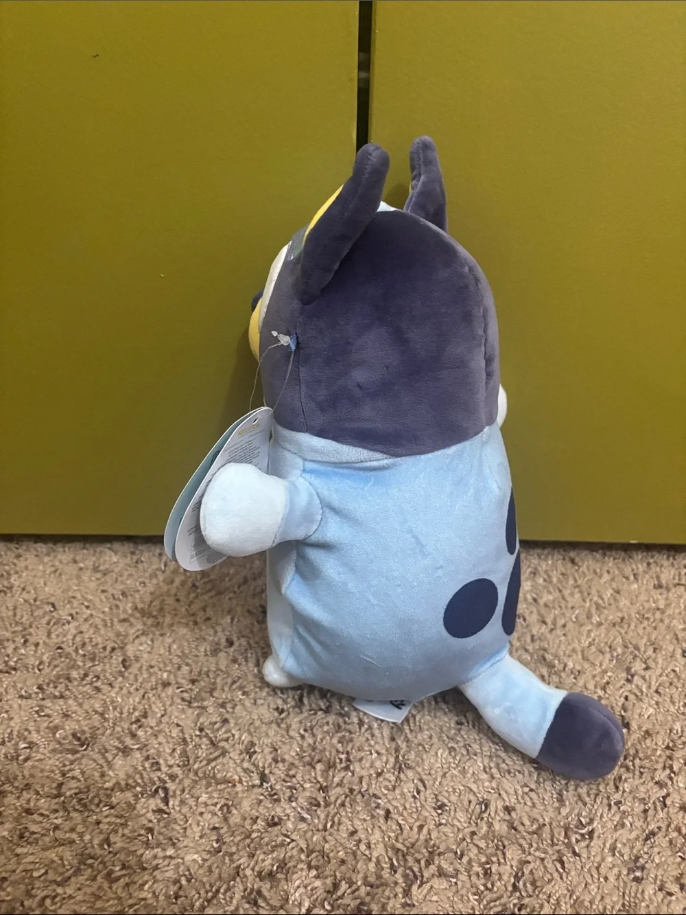 Squishmallows Bluey 11” Hugmee Plush Stuffed Animal